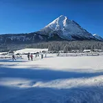 Alpenlandhaus Menardi