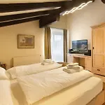 Alpenlandhaus Menardi 4*