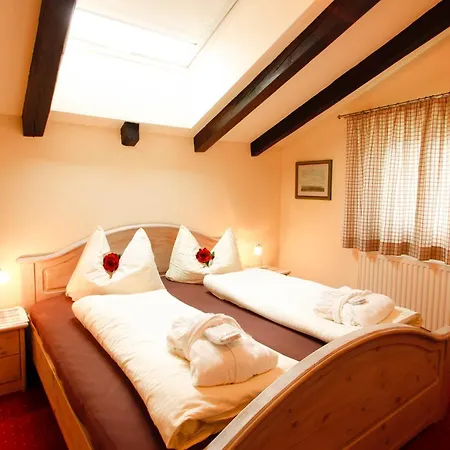 Alpenlandhaus Menardi 4* Seefeld in Tirol