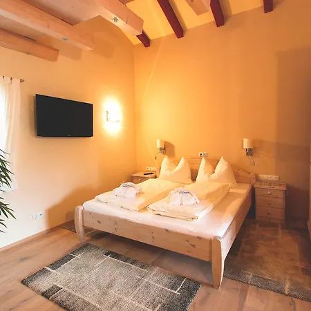 Alpenlandhaus Menardi Зеефельд в Тироле