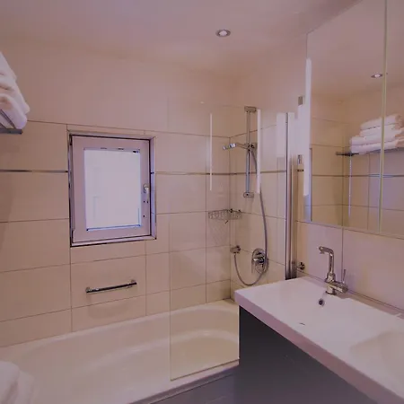 מלון דירות Alpenlandhaus Menardi זיפלד אין טירול