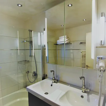 Alpenlandhaus Menardi זיפלד אין טירול