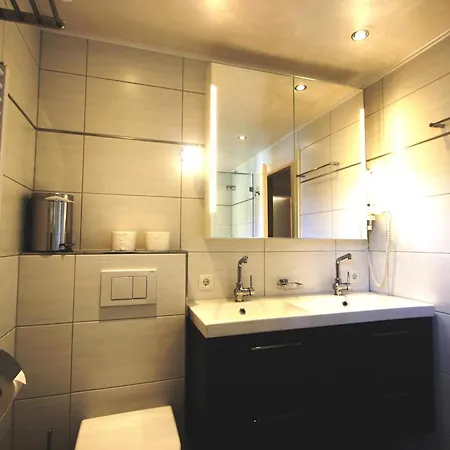 Alpenlandhaus Menardi זיפלד אין טירול