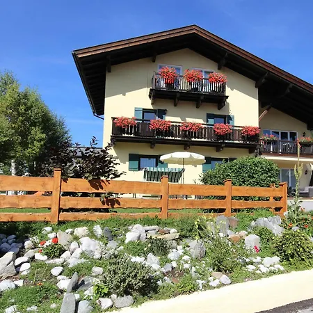 Aparthotel Alpenlandhaus Menardi