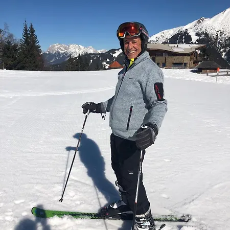 Aparthotel Alpenlandhaus Menardi Seefeld in Tirol