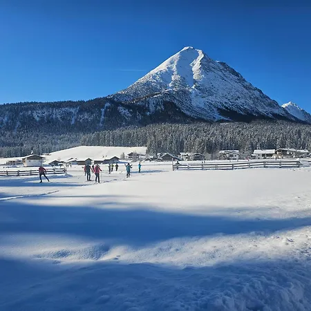 Alpenlandhaus Menardi