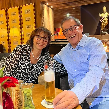 Alpenlandhaus Menardi Aparthotel Seefeld in Tirol