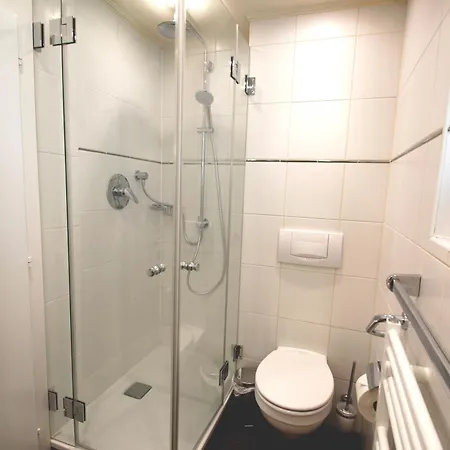 Apartmanhotel Alpenlandhaus Menardi 4*