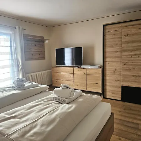 Alpenlandhaus Menardi 4*