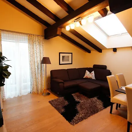 Alpenlandhaus Menardi