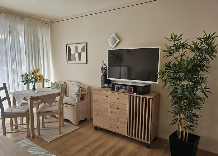 Aparthotel Alpenlandhaus Menardi Seefeld in Tirol