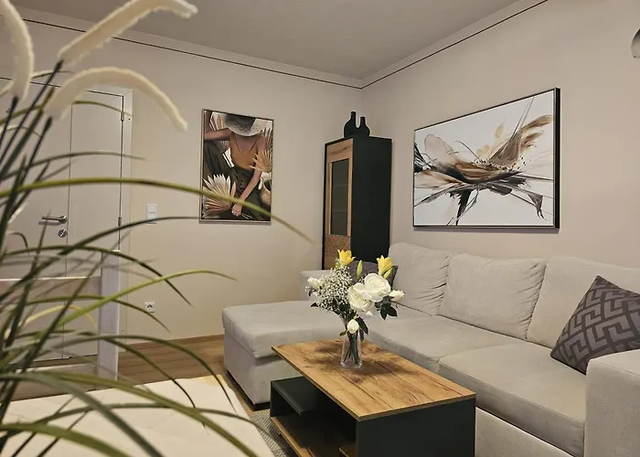 Alpenlandhaus Menardi Aparthotel Seefeld in Tirol